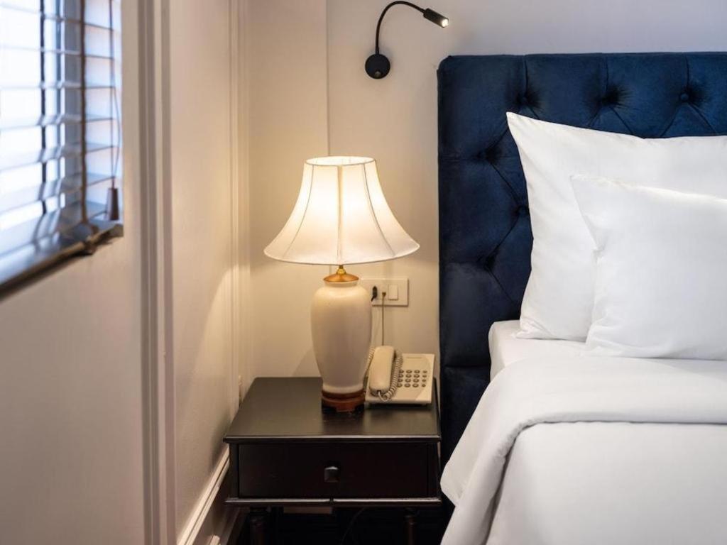 Flower Hotel Hanoi Bagian luar foto